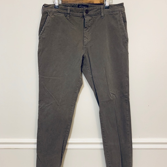 American Eagle AE Extreme Flex Slim Fit Sz 34 x 32 - Picture 1 of 5